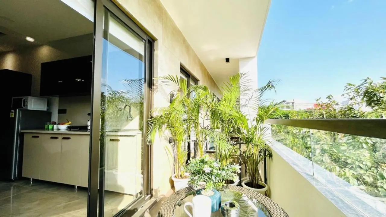 Bluo Studio3 Dlf Cybercity - Balcony, Gym Tt, Lift غورغاون