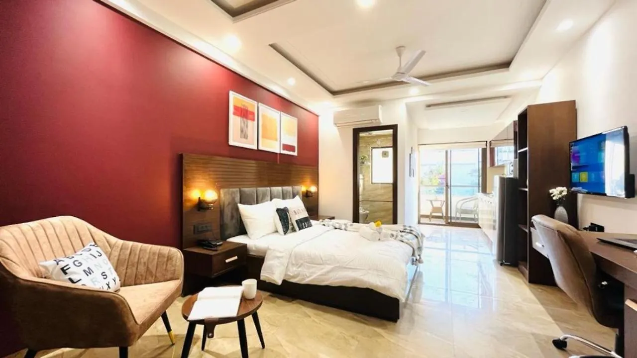 فندق Bluo Studio3 Dlf Cybercity - Balcony, Gym Tt, Lift غورغاون